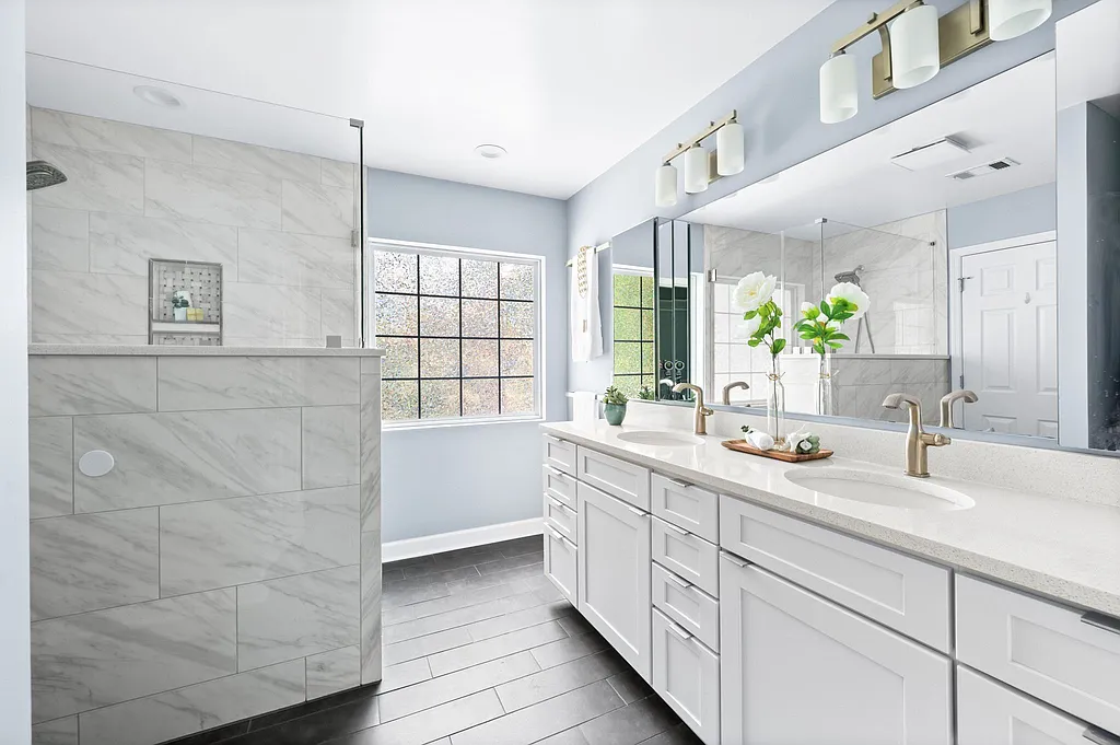 Modern bathroom renovations by Lazenby and Co Renovations in Spring Hill TN